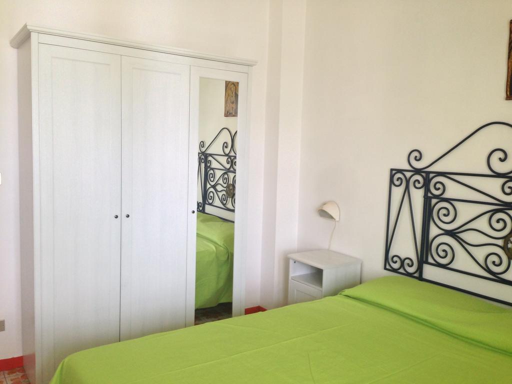 Residence Baia Degli Sciti Torre A Mare Exteriör bild